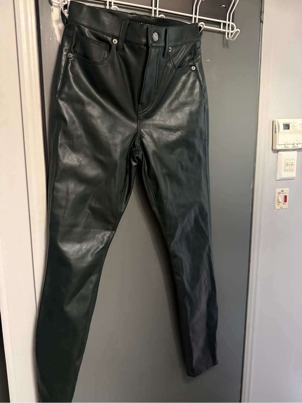 Veronica Beard Dark Green Faux Leather Pants. Leggings. 25  Super Nice.